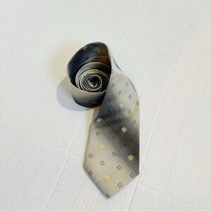 Gianni Versace Medusa Neck Tie 100% Silk All Over Pattern Cream, Gold and Gray